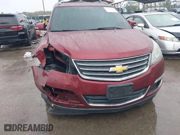 ✅ 2015 Chevrolet Traverse LT • VIN: 1GNKRGKD3FJ107593 • Lot: 43397778. Wystawiony na IAAI z przebiegiem 172 423 mil. Bezpłatny archiwum sprzedaży aukcyjnych z USA i szczegółowy raport historii pojazdu na DreamBid. Zdjęcie 18.