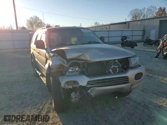 ✅ 2002 Mitsubishi Montero Sport ES • VIN: JA4LS21H32J058330 • Lot: 83523844. Listed on Copart with 186,781 mi. Free auction sales archive from the USA and detailed vehicle history report at DreamBid. Image 12.