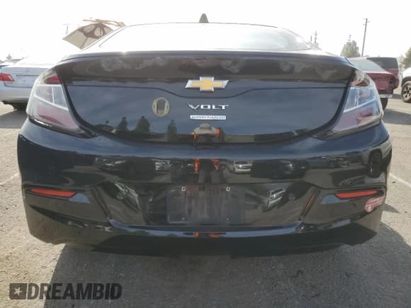✅ 2018 Chevrolet Volt Premier • VIN: 1G1RD6S58JU105301 • Lot: 82670034. Wystawiony na Copart z przebiegiem 68 532 mil. Bezpłatny archiwum sprzedaży aukcyjnych z USA i szczegółowy raport historii pojazdu na DreamBid. Zdjęcie 6.