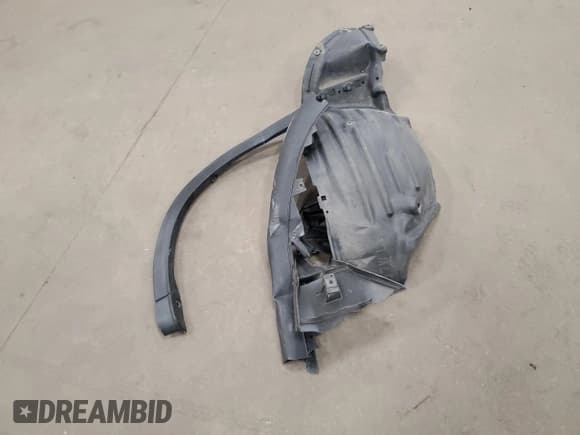 ✅ 2018 Mazda CX-5 Sport • VIN: JM3KFBBMXJ0335813 • Lot: 93412395. Wystawiony na Copart z przebiegiem 86 730 mil. Bezpłatny archiwum sprzedaży aukcyjnych z USA i szczegółowy raport historii pojazdu na DreamBid. Zdjęcie 13.