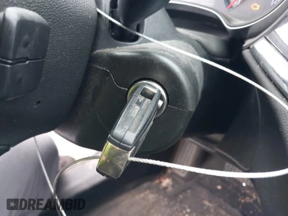 ✅ 2016 Chevrolet Impala LT • VIN: 2G1115S34G9128935 • Лот: 43042929. Опубликован ранее на IAAI с пробегом 122 482 миль. Бесплатный доступ к архиву аукционных продаж из США и подробный отчёт об истории автомобиля на DreamBid. Изображение 11.