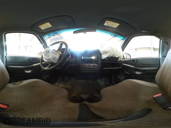 ✅ 2001 GMC Sonoma SLS • VIN: 1GTCS14W918212362 • Лот: 68886815. Опубликован ранее на Copart с пробегом 248 715 миль. Бесплатный доступ к архиву аукционных продаж из США и подробный отчёт об истории автомобиля на DreamBid. Изображение 14.