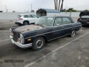 ✅ 1972 Mercedes-Benz 280 • VIN: 10806712003057 • Lot: 86193274. Listed on Copart with 77,351 mi. Free auction sales archive from the USA and detailed vehicle history report at DreamBid. Image 1.