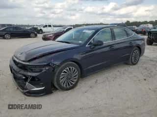 2024 Hyundai Sonata Limited z VIN KMHL54JJ0RA101796, wystawiony jako Copart lot #89717915 z przebiegiem 12 854 mil mil oraz Szkoda całkowita • Salvage title. Historia ofert i sprzedaży dostępna na DreamBid. Obrazek 1.