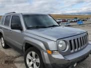 ✅ 2015 Jeep Patriot Latitude • VIN: 1C4NJRFB8FD202490 • Lot: 82307525. Listed on Copart with 138,440 mi. Free auction sales archive from the USA and detailed vehicle history report at DreamBid. Image 14.