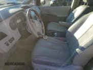 ✅ 2011 Toyota Sienna Limited • VIN: 5TDYK3DC0BS124272 • Lot: 92027685. Listed on Copart with 190,399 mi. Free auction sales archive from the USA and detailed vehicle history report at DreamBid. Image 7.