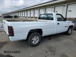 ✅ 1998 Dodge 1500 • VIN: 1B7HC16Y7WS618362 • Лот: 72917534. Опубликован ранее на Copart с пробегом 262 178 миль. Бесплатный доступ к архиву аукционных продаж из США и подробный отчёт об истории автомобиля на DreamBid. Изображение 3.