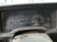 ✅ 1999 Jeep Cherokee Limited • VIN: 1J4FF78S8XL552596 • Lot: 49181115. Listed on Copart with 141,434 mi. Free auction sales archive from the USA and detailed vehicle history report at DreamBid. Image 9.