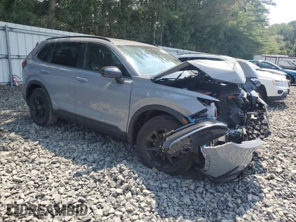 ✅ 2025 Honda CR-V Sport-L • VIN: 5J6RS6H83SL012167 • Lot: 66740245. Listed on Copart with Not provided. Free auction sales archive from the USA and detailed vehicle history report at DreamBid. Image 4.