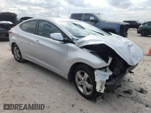 2013 Hyundai Elantra GLS с VIN KMHDH4AE0DU533410, выставлен на аукционе Copart как лот 87189615 с пробегом 126 733 миль миль и Списание • Salvage title. История ставок и продаж доступна на DreamBid. Изображение 4.