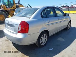 ✅ 2007 Hyundai Accent GLS • VIN: KMHCN46C57U087156 • Лот: 42151298. Опубликован ранее на IAAI с пробегом 81 588 миль. Бесплатный доступ к архиву аукционных продаж из США и подробный отчёт об истории автомобиля на DreamBid. Изображение 4.