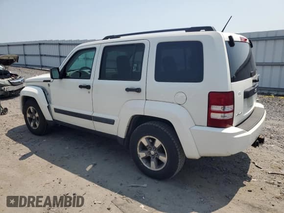 ✅ 2008 Jeep Liberty Sport • VIN: 1J8GN28K88W180752 • Лот: 59441575. Опубликован ранее на Copart с пробегом 203 337 миль. Бесплатный доступ к архиву аукционных продаж из США и подробный отчёт об истории автомобиля на DreamBid. Изображение 2.