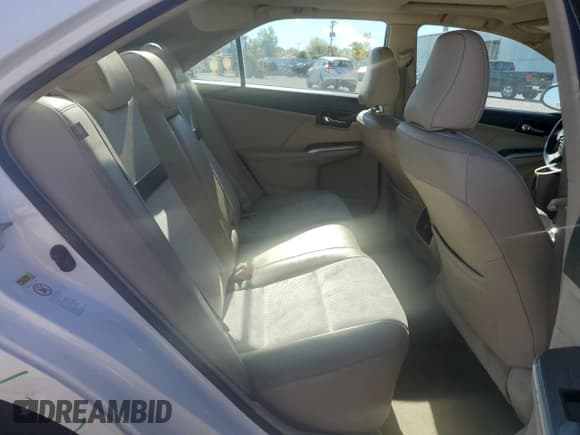 ✅ 2014 Toyota Camry XLE • VIN: 4T1BD1FK0EU134112 • Lot: 82536385. Wystawiony na Copart z przebiegiem 153 366 mil. Bezpłatny archiwum sprzedaży aukcyjnych z USA i szczegółowy raport historii pojazdu na DreamBid. Zdjęcie 10.