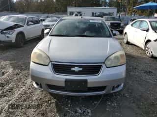 2006 Chevrolet Malibu LTZ z VIN 1G1ZU53886F181163, wystawiony jako Copart lot #78551284 z przebiegiem 99 072 mil mil oraz Szkoda całkowita • Salvage title. Historia ofert i sprzedaży dostępna na DreamBid. Obrazek 5.