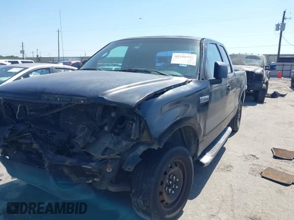 ✅ 2006 Ford F-150 STX • VIN: 1FTRX12W36NB11244 • Lot: 42246499. Listed on IAAI with 313,225 mi. Free auction sales archive from the USA and detailed vehicle history report at DreamBid. Image 2.