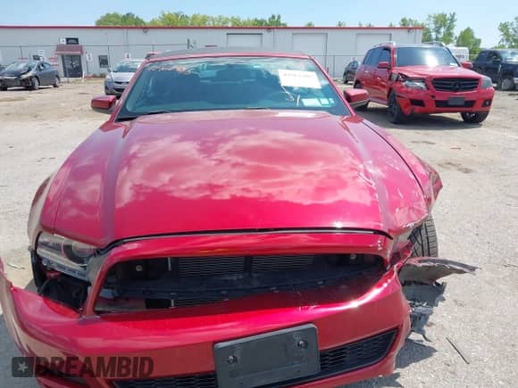 2014 Ford Mustang V6 с VIN 1ZVBP8EM0E5271274, выставлен на аукционе IAAI как лот 42962485 с пробегом 71 422 миль миль и . История ставок и продаж доступна на DreamBid. Изображение 6.