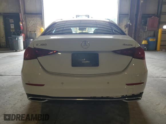 ✅ 2022 Mercedes-Benz C 300 • VIN: W1KAF4HB9NR050923 • Lot: 66893525. Wystawiony na Copart z przebiegiem Nie podano. Bezpłatny archiwum sprzedaży aukcyjnych z USA i szczegółowy raport historii pojazdu na DreamBid. Zdjęcie 6.