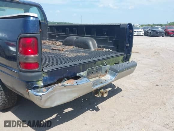 2001 Dodge 1500 with VIN 1B7HC16Y61S142680, listed as a IAAI auction lot 42546370 with 212,573 mi miles and . Bid and sale history available at DreamBid. Image 6.