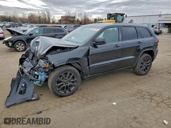 ✅ 2020 Jeep Grand Cherokee Altitude • VIN: 1C4RJFAG0LC331456 • Lot: 93617355. Listed on Copart with 96,307 mi. Free auction sales archive from the USA and detailed vehicle history report at DreamBid. Image 1.