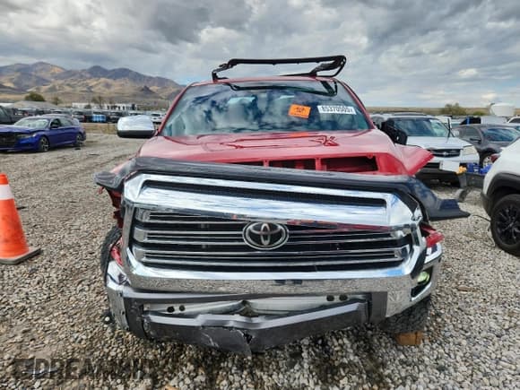 ✅ 2020 Toyota Tundra Platinum • VIN: 5TFAY5F17LX929205 • Lot: 85370505. Listed on Copart with 85,260 mi. Free auction sales archive from the USA and detailed vehicle history report at DreamBid. Image 5.