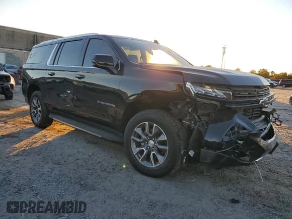 ✅ 2023 Chevrolet Suburban LT • VIN: 1GNSKCKD8PR166476 • Lot: 77773794. Wystawiony na Copart z przebiegiem 60 054 mil. Bezpłatny archiwum sprzedaży aukcyjnych z USA i szczegółowy raport historii pojazdu na DreamBid. Zdjęcie 4.