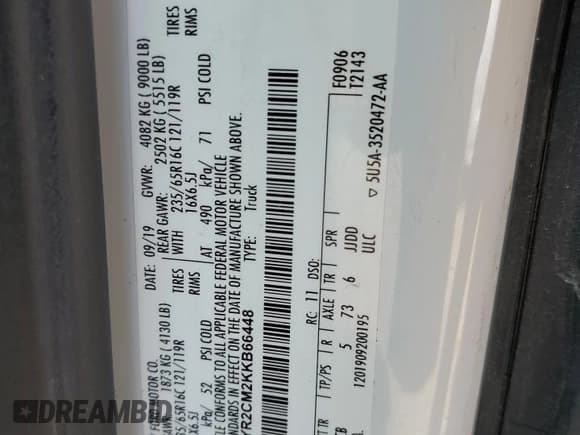 ✅ 2019 Ford Transit • VIN: 1FTYR2CM2KKB66448 • Lot: 80885015. Wystawiony na Copart z przebiegiem 50 415 mil. Bezpłatny archiwum sprzedaży aukcyjnych z USA i szczegółowy raport historii pojazdu na DreamBid. Zdjęcie 13.