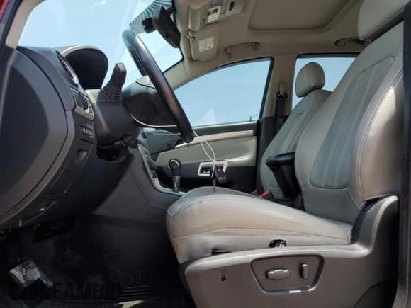 ✅ 2012 Chevrolet Captiva Sport LTZ • VIN: 3GNFL4E59CS650351 • Lot: 58776045. Wystawiony na Copart z przebiegiem 113 960 mil. Bezpłatny archiwum sprzedaży aukcyjnych z USA i szczegółowy raport historii pojazdu na DreamBid. Zdjęcie 7.