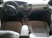 ✅ 2003 Ford Focus SE Fleet • VIN: 1FAFP363X3W309247 • Lot: 87439485. Listed on Copart with 152,096 mi. Free auction sales archive from the USA and detailed vehicle history report at DreamBid. Image 8.