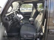 ✅ 2021 Jeep Wrangler Unlimited Willys • VIN: 1C4HJXDNXMW662492 • Lot: 80221135. Listed on Copart with 47,805 mi. Free auction sales archive from the USA and detailed vehicle history report at DreamBid. Image 7.