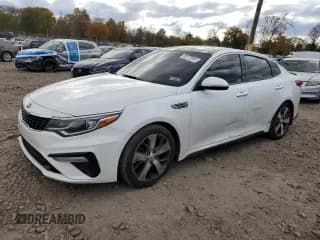 ✅ 2019 Kia Optima S • VIN: 5XXGT4L34KG289579 • Lot: 90570995. Wystawiony na Copart z przebiegiem 127 183 mil. Bezpłatny archiwum sprzedaży aukcyjnych z USA i szczegółowy raport historii pojazdu na DreamBid. Zdjęcie 1.