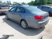 ✅ 2012 Volkswagen Jetta SE • VIN: 3VWDP7AJ4CM323219 • Лот: 42290353. Опубликован ранее на IAAI с пробегом 313 663 миль. Бесплатный доступ к архиву аукционных продаж из США и подробный отчёт об истории автомобиля на DreamBid. Изображение 3.