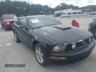 ✅ 2007 Ford Mustang GT Deluxe • VIN: 1ZVFT82H775285082 • Lot: 43397363. Listed on IAAI with 161,411 mi. Free auction sales archive from the USA and detailed vehicle history report at DreamBid. Image 1.