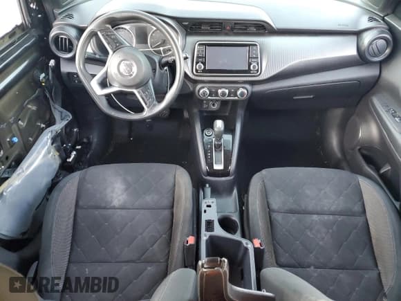 ✅ 2020 Nissan Kicks S • VIN: 3N1CP5BVXLL567597 • Lot: 91438255. Wystawiony na Copart z przebiegiem 121 498 mil. Bezpłatny archiwum sprzedaży aukcyjnych z USA i szczegółowy raport historii pojazdu na DreamBid. Zdjęcie 8.