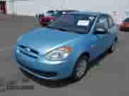 2009 Hyundai Accent GS z VIN KMHCM36C49U114315, wystawiony jako IAAI lot #42515747 z przebiegiem 106 053 mil mil oraz . Historia ofert i sprzedaży dostępna na DreamBid. Obrazek 2.