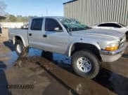 ✅ 2002 Dodge Dakota SLT • VIN: 1B7HG48N42S588224 • Lot: 87807265. Wystawiony na Copart z przebiegiem 69 817 mil. Bezpłatny archiwum sprzedaży aukcyjnych z USA i szczegółowy raport historii pojazdu na DreamBid. Zdjęcie 4.