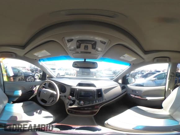 ✅ 2012 Toyota Sienna XLE AAS • VIN: 5TDYK3DC2CS178061 • Lot: 43229260. Listed on IAAI with 166,472 mi. Free auction sales archive from the USA and detailed vehicle history report at DreamBid. Image 20.