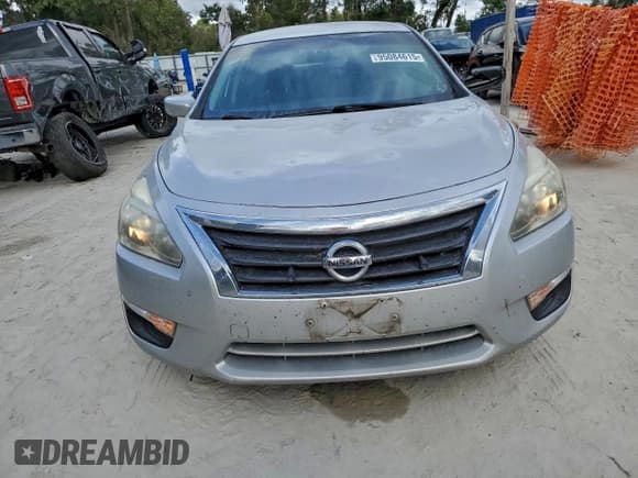 ✅ 2015 Nissan Altima SL • VIN: 1N4AL3AP9FC195201 • Lot: 95084615. Listed on Copart with 79,629 mi. Free auction sales archive from the USA and detailed vehicle history report at DreamBid. Image 5.
