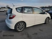 ✅ 2013 Honda Fit Sport • VIN: JHMGE8H54DC055844 • Лот: 93629155. Опубликован ранее на Copart с пробегом 216 664 миль. Бесплатный доступ к архиву аукционных продаж из США и подробный отчёт об истории автомобиля на DreamBid. Изображение 3.
