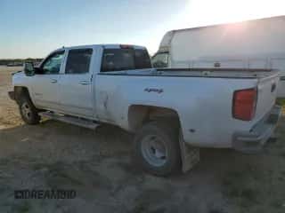 2015 Chevrolet Silverado 3500HD LTZ с VIN 1GC4K0C88FF515007, выставлен на аукционе Copart как лот 77905274 с пробегом 290 894 миль миль и Списание • Salvage title. История ставок и продаж доступна на DreamBid. Изображение 2.