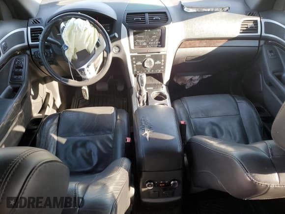 ✅ 2014 Ford Explorer Limited • VIN: 1FM5K7F88EGA89235 • Lot: 84942655. Wystawiony na Copart z przebiegiem 149 488 mil. Bezpłatny archiwum sprzedaży aukcyjnych z USA i szczegółowy raport historii pojazdu na DreamBid. Zdjęcie 8.