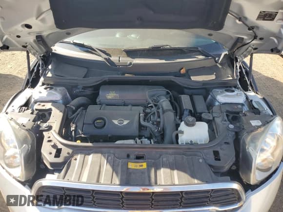 ✅ 2013 MINI Countryman S • VIN: WMWZC3C51DWP23783 • Lot: 84294235. Listed on Copart with 93,823 mi. Free auction sales archive from the USA and detailed vehicle history report at DreamBid. Image 11.