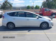 ✅ 2015 Toyota Prius Two • VIN: JTDZN3EU0FJ024050 • Lot: 42839738. Listed on IAAI with 153,906 mi. Free auction sales archive from the USA and detailed vehicle history report at DreamBid. Image 13.
