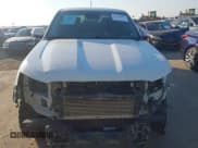 ✅ 2022 Ford Ranger XL • VIN: 1FTER4FH3NLD08494 • Lot: 43352627. Wystawiony na IAAI z przebiegiem 118 821 mil. Bezpłatny archiwum sprzedaży aukcyjnych z USA i szczegółowy raport historii pojazdu na DreamBid. Zdjęcie 6.