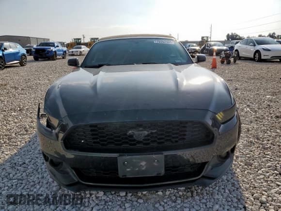 ✅ 2016 Ford Mustang EcoBoost Premium • VIN: 1FATP8UH9G5243929 • Лот: 70352405. Опубликован ранее на Copart с пробегом 163 895 миль. Бесплатный доступ к архиву аукционных продаж из США и подробный отчёт об истории автомобиля на DreamBid. Изображение 5.