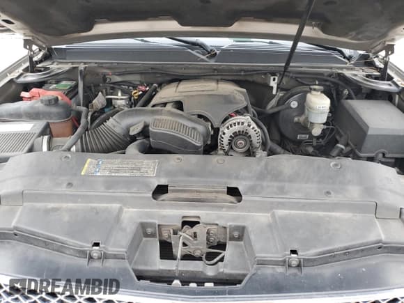 ✅ 2008 Chevrolet Suburban LTZ • VIN: 3GNFC16068G196071 • Лот: 90414695. Опубликован ранее на Copart с пробегом 168 373 миль. Бесплатный доступ к архиву аукционных продаж из США и подробный отчёт об истории автомобиля на DreamBid. Изображение 11.