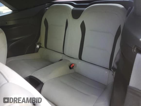 ✅ 2018 Chevrolet Camaro 1SS • VIN: 1G1FF3D70J0119937 • Lot: 63912755. Listed on Copart with 108,525 mi. Free auction sales archive from the USA and detailed vehicle history report at DreamBid. Image 10.