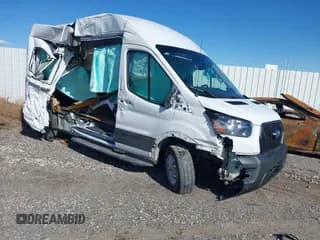 ✅ 2024 Ford Transit Passenger XL • VIN: 1FBAX2X85RKA46890 • Lot: 41648977. Wystawiony na IAAI z przebiegiem 20 637 mil. Bezpłatny archiwum sprzedaży aukcyjnych z USA i szczegółowy raport historii pojazdu na DreamBid. Zdjęcie 1.