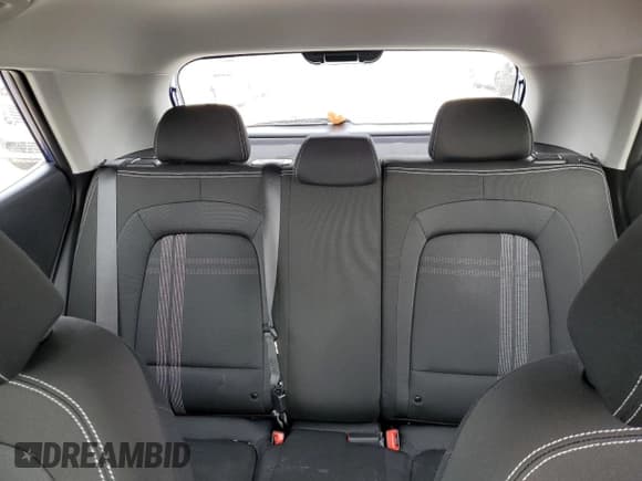 ✅ 2023 Hyundai Venue SEL • VIN: KMHRC8A3XPU273161 • Lot: 61564335. Listed on Copart with 1,083 mi. Free auction sales archive from the USA and detailed vehicle history report at DreamBid. Image 10.