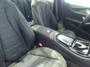 ✅ 2021 Mercedes-Benz E 450 • VIN: W1KZF5KB3MA874821 • Lot: 31221916. Wystawiony na IAAI z przebiegiem Nie podano. Bezpłatny archiwum sprzedaży aukcyjnych z USA i szczegółowy raport historii pojazdu na DreamBid. Zdjęcie 5.