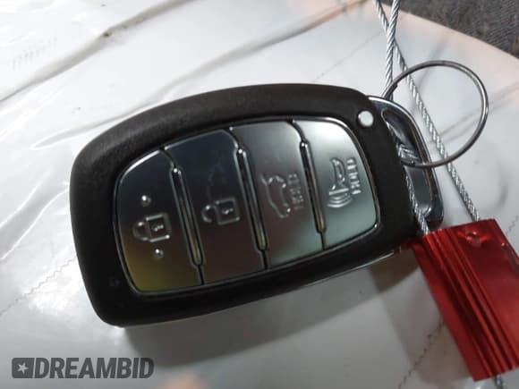 ✅ 2017 Hyundai Tucson Night Edition • VIN: KM8J33A29HU390500 • Lot: 43692264. Listed on IAAI with 60,787 mi. Free auction sales archive from the USA and detailed vehicle history report at DreamBid. Image 11.